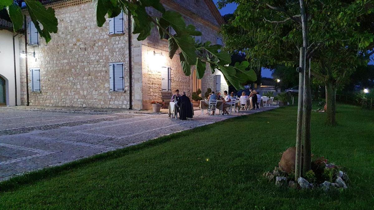 I Casali Di Colle Monte Villa San Giuliano di Puglia Kültér fotó